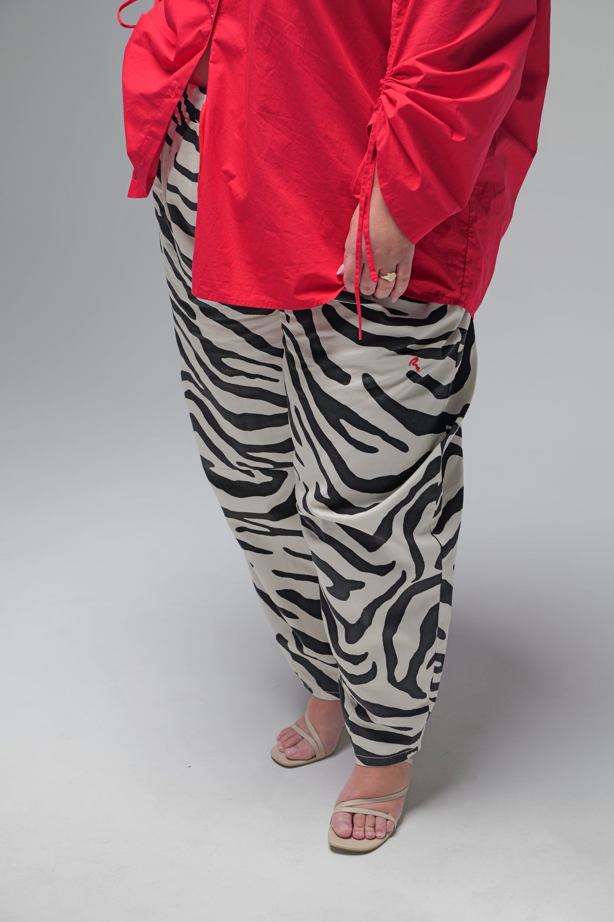 Zebra Barrel Leg Pant